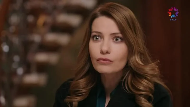 Кадры из сериала Спрячь меня (2023)